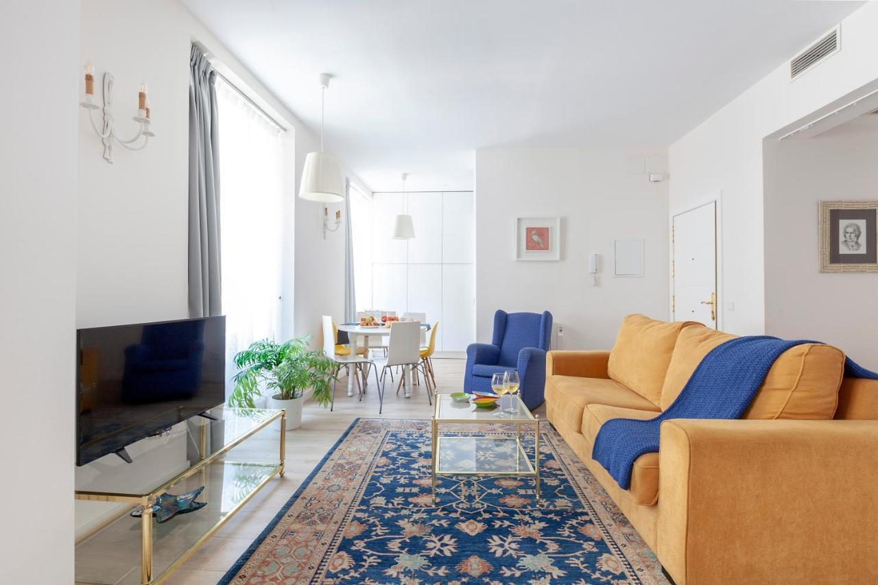 Apartamento Smile Sol Madrid Eksteriør billede