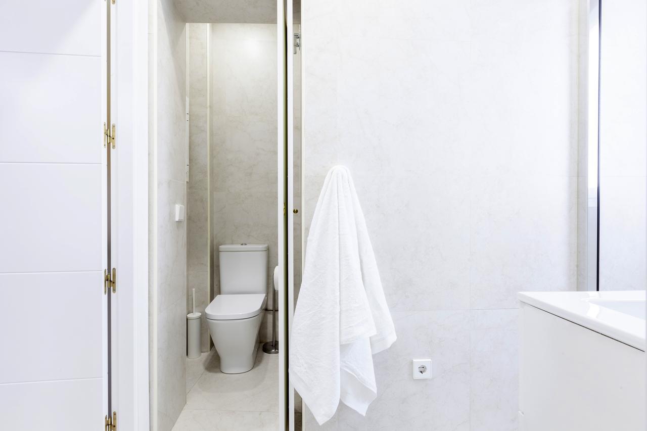 Apartamento Smile Sol Madrid Eksteriør billede